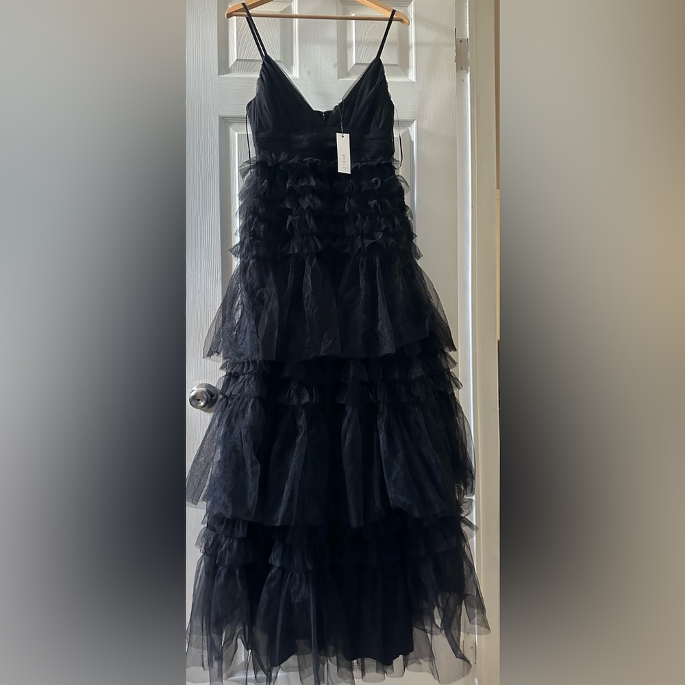 MABLE Elegant Black Dress - Picture 4 of 9